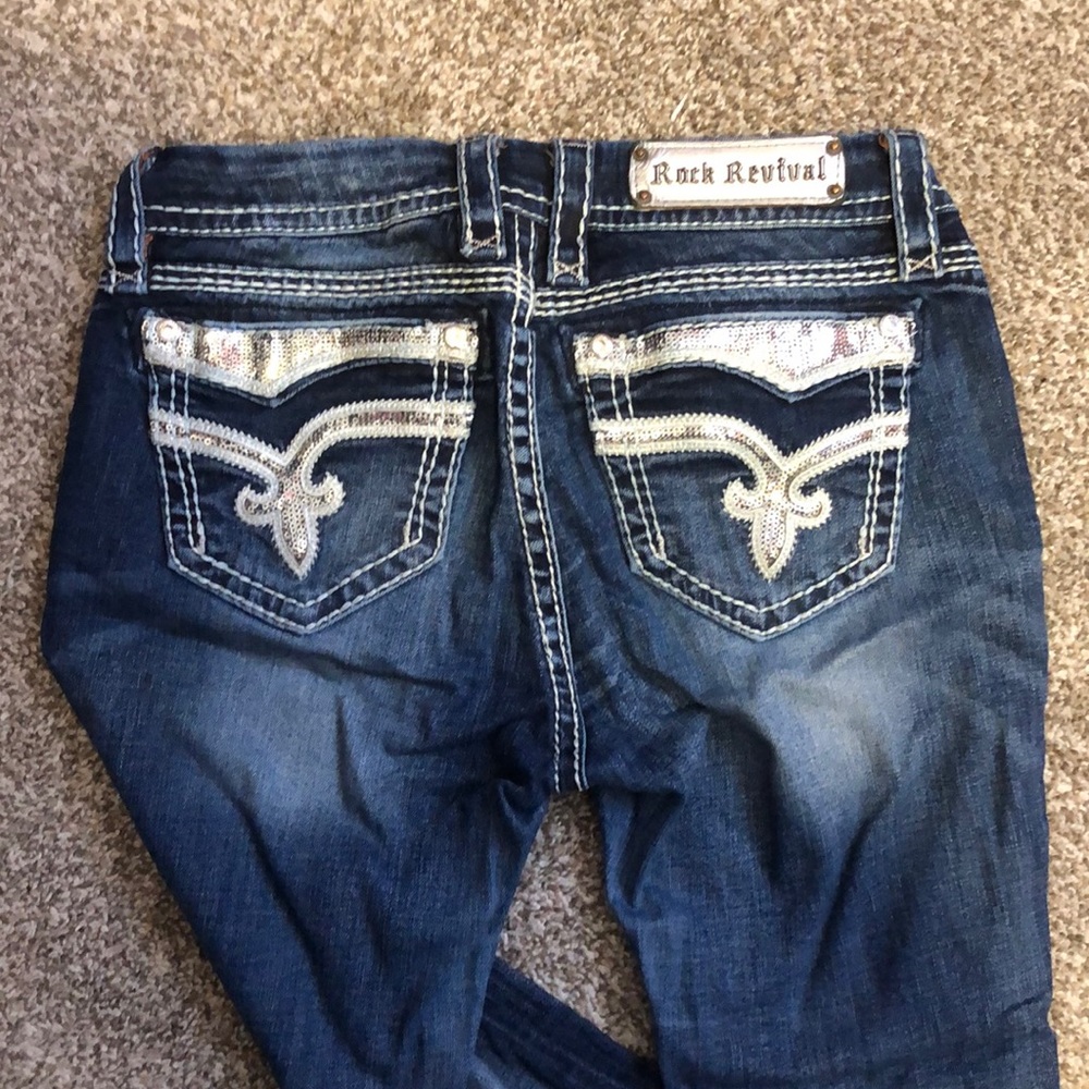 Rock Revival Vivian 29 Mid Rise Skinny